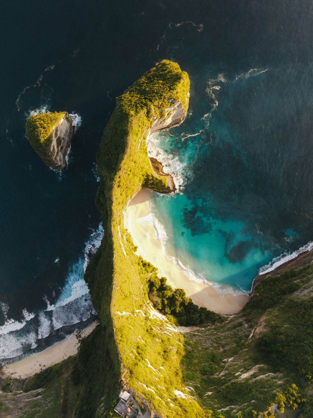 Kelingking Beach from above